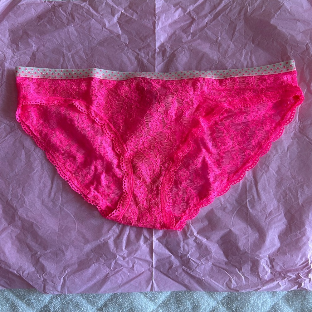 Victoria's Secret Neon Pink Lace Panties Size M NWT